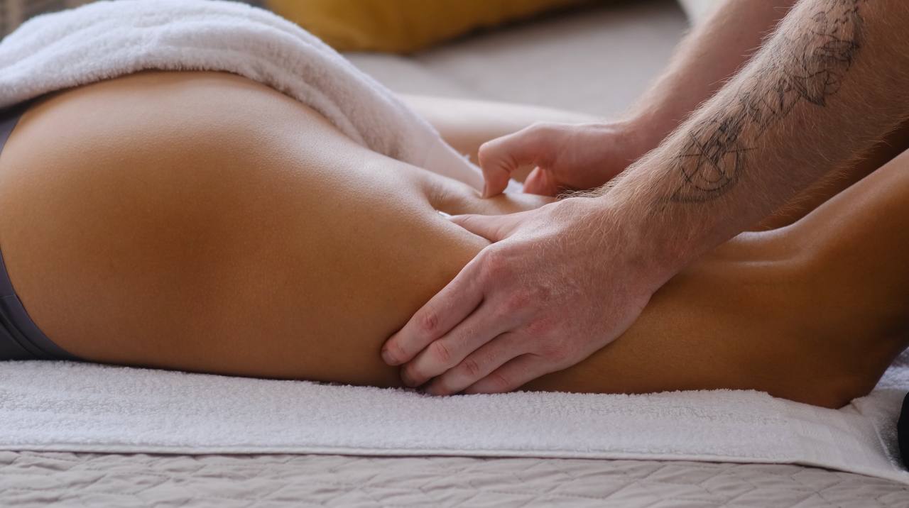 Hip and lower back massage technique